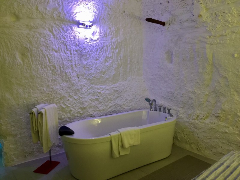 Hotel Cuevas Bardeneras ( The 19th Room )